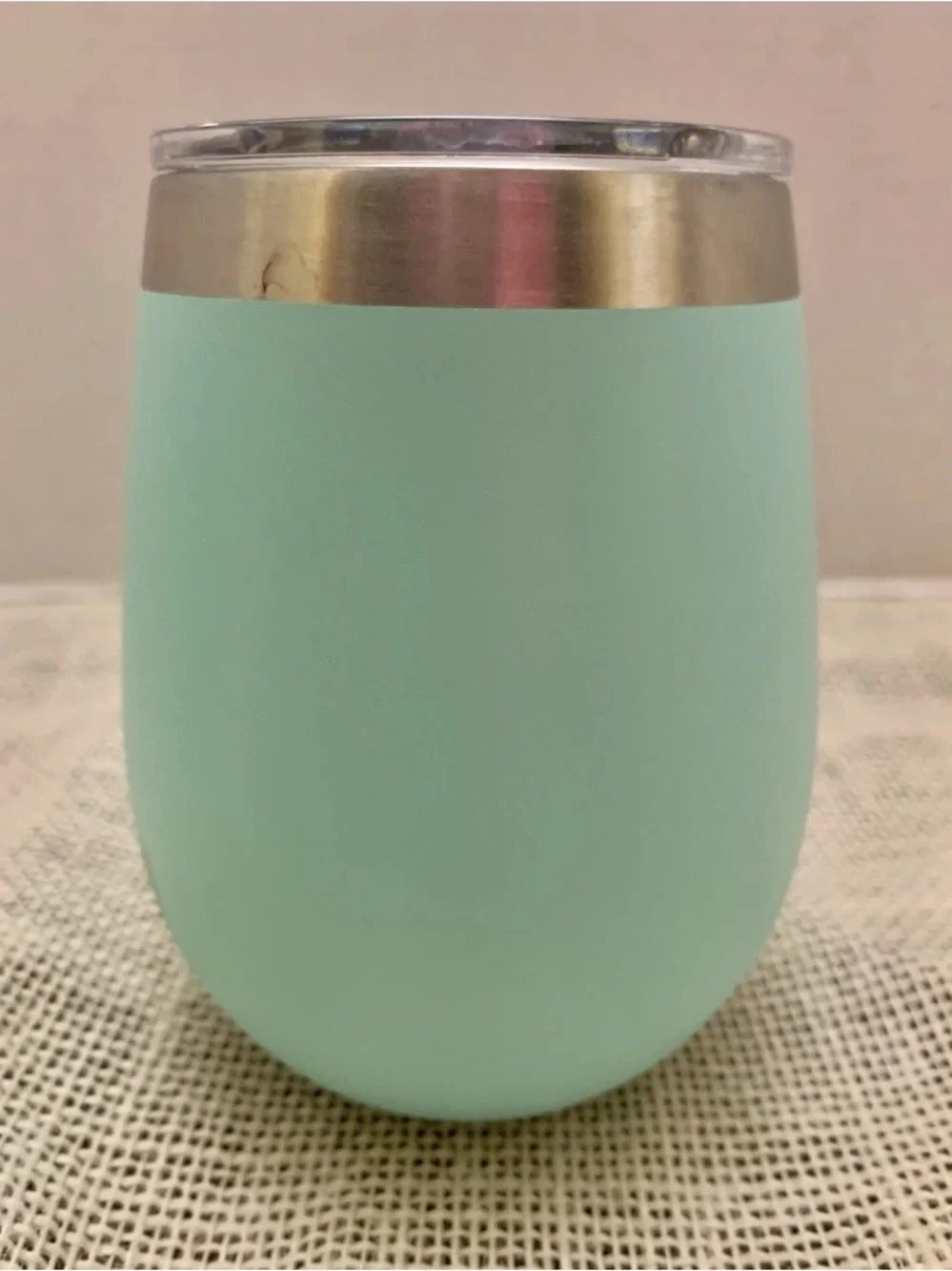 Yeti Mint Green Insulated Tumbler with Silver  Rim 10 oz. With Lid